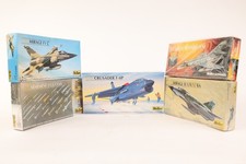 HELLER, un lot de 5 maquettes