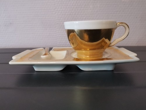 Tasse thé avec - 1, a