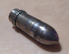 Interessant briquet de poilu  artisanat de tranchée WW 1 incomplet forme obus
