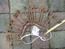 LOT A469 DE 18 CLÉ CLÉS CLEFS CLEF ANCIENNES PORTE GRANDE PORTE