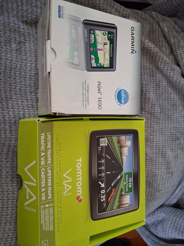 Tomtom and garmin - garmin,