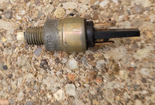 Contacteur feu stop - de,