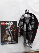 lego Star Wars 75118 Figurine Buildable Capitaine Phasma 25cm avec notice