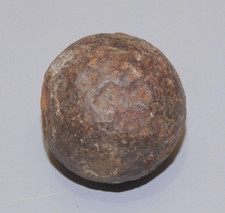 -ANCIEN PETIT BOULET EN METAL
