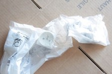 NEUF : Lot de 3 prises 2P+T