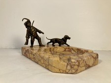 Enfant au chien. Sculpture en