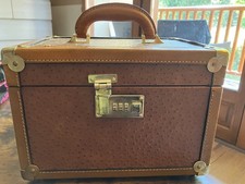 COFFRE MALLETTE AUTRUCHE