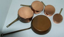 Série de 4 petites casseroles