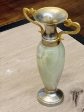 Vase décoratif ancien –