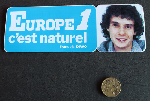 Autocollant sticker radio - /,