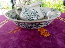 Ensemble de Toilette Cuvette et Broc Terre de Fer Faience de Lyon Modèle Floréal