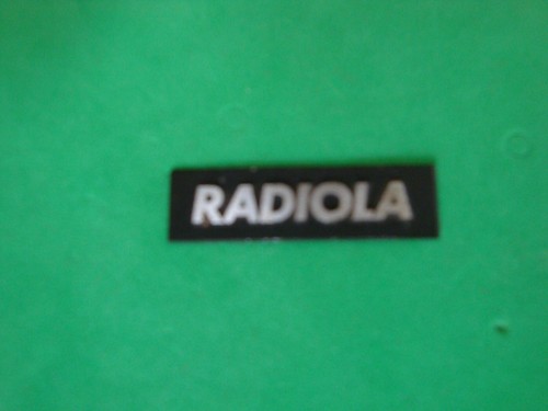 Logo radiola transistor - radiola,