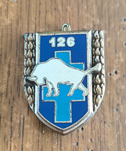 Insigne 126 régiment - insigne, ri