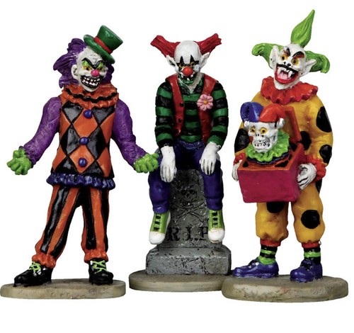 Lemax spooky town - lemax,