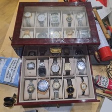 Lot de 20 montre de marque mécanique automatic et quartz + coffret 2 tiroirs