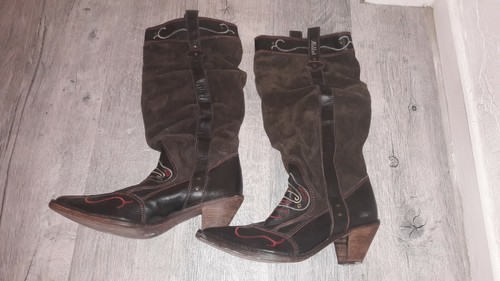 Magnifique bottes santiag cuir - magnifique,