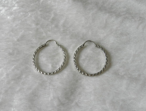 Grande paire boucles - de,