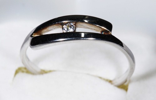 Bague en argent - ---,