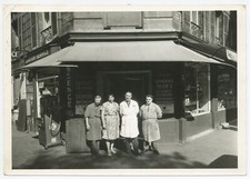 TRA166 Photographie vintage originale Paris Pompe à essence magasin Rue Lebon