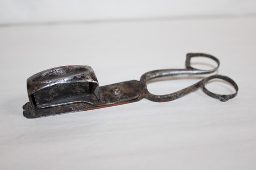 Anciens ciseaux mouchette