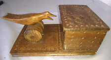 ANCIENNE JOLIE BOITE MECANIQUE DISTRIBUTEUR A CIGARETTE UN OISEAU 1950-1970 bois