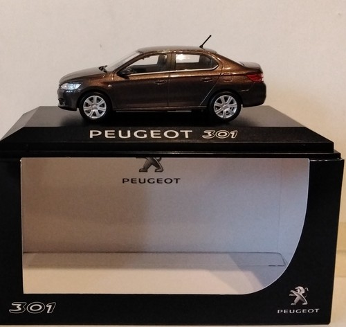 Peugeot 301 annee - annee, 2012