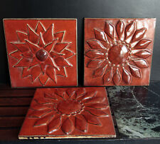 Trois grands carreaux en