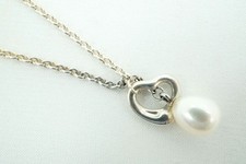 TIFFANY & Co. Collier Perle