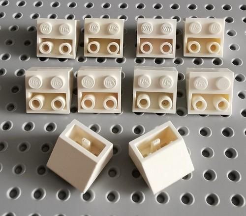 Lego white slope - 10,
