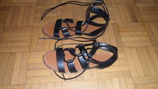 ZARA: SANDALES PLATES A LANIERES  CUIR NOIR POINTURE 38 TBE!!!