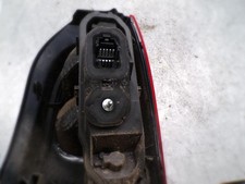 Feu arriere principal gauche