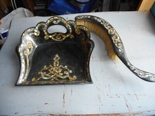 Ramasse miettes 19°s Carton bouilli Laqué Napoléon III bon ètat