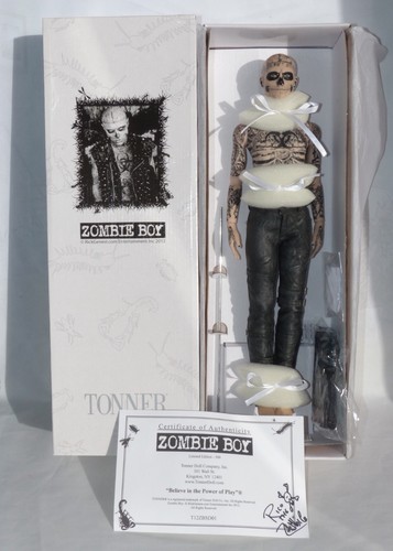 Poupée tonner zombie boy sdcc - zombie,
