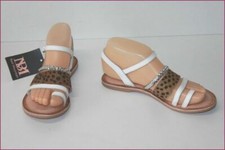 BEST MOUNTAIN Spartiates Cuir