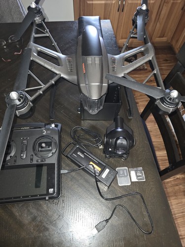 Yuneec typhoon q500 drone - 4k,