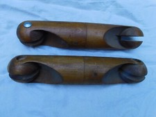 PAIRE DE BRAS EN BOIS POUR