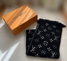 Louis Vuitton M75833 Echarpe