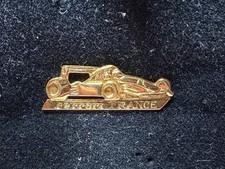 Formula 1 Pin’s en Or Jaune 18k Édition Limitée 100 ème Victoire FERRARI / PROST