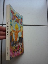 EDITION LUG / RELIURE  TITANS  NUM 24   / NUM 70 A 73   / LA GUERRE DES ETOILES 