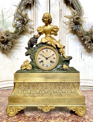 Pendule fillette et - et, au