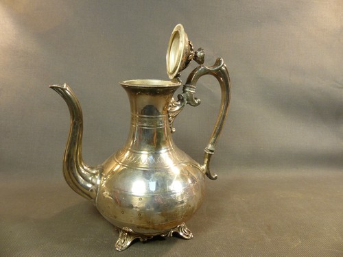 Ancienne belle theière - , en