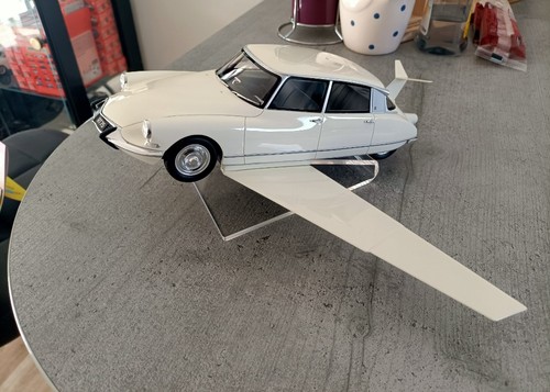 Citroen fantomas ot377 - 1/18,
