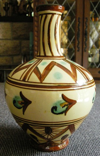 Vase faience henri - en, delcourt