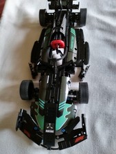 Voiture en briques, type Lego