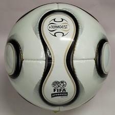 Ballon de football officiel