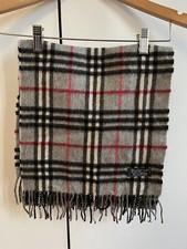 Authentique  écharpe burberry