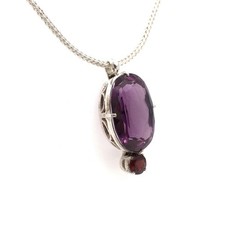 Collier pendentif en argent