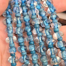 Collier vintage de perles de verre au chalumeau : pendentif triangle fait mai...