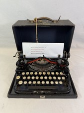 Rare Machine à écrire