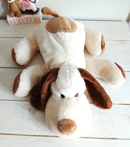 Doudou peluche chien - , allongé